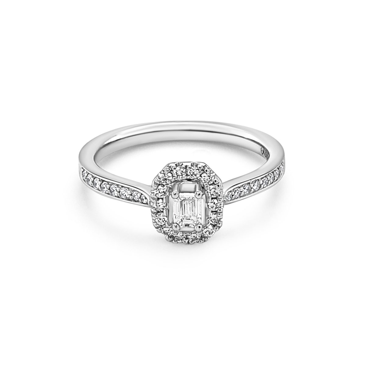 Platinum Diamond Engagement Ring